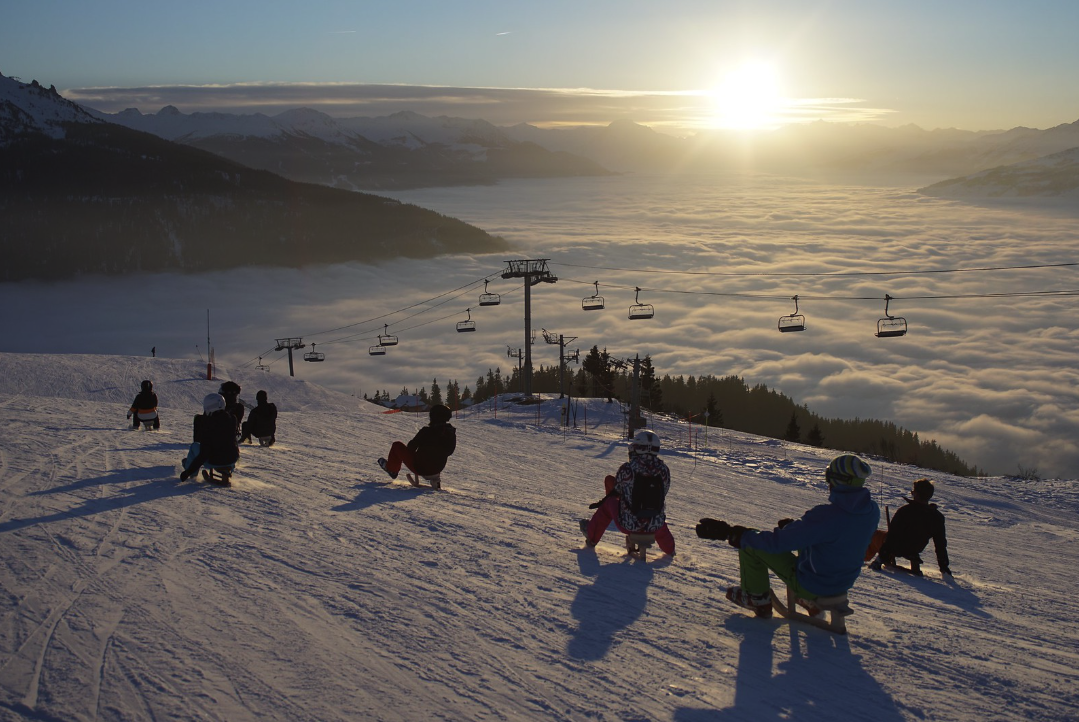 Going on a ski vacation with 10 people… Good idea or bad idea?