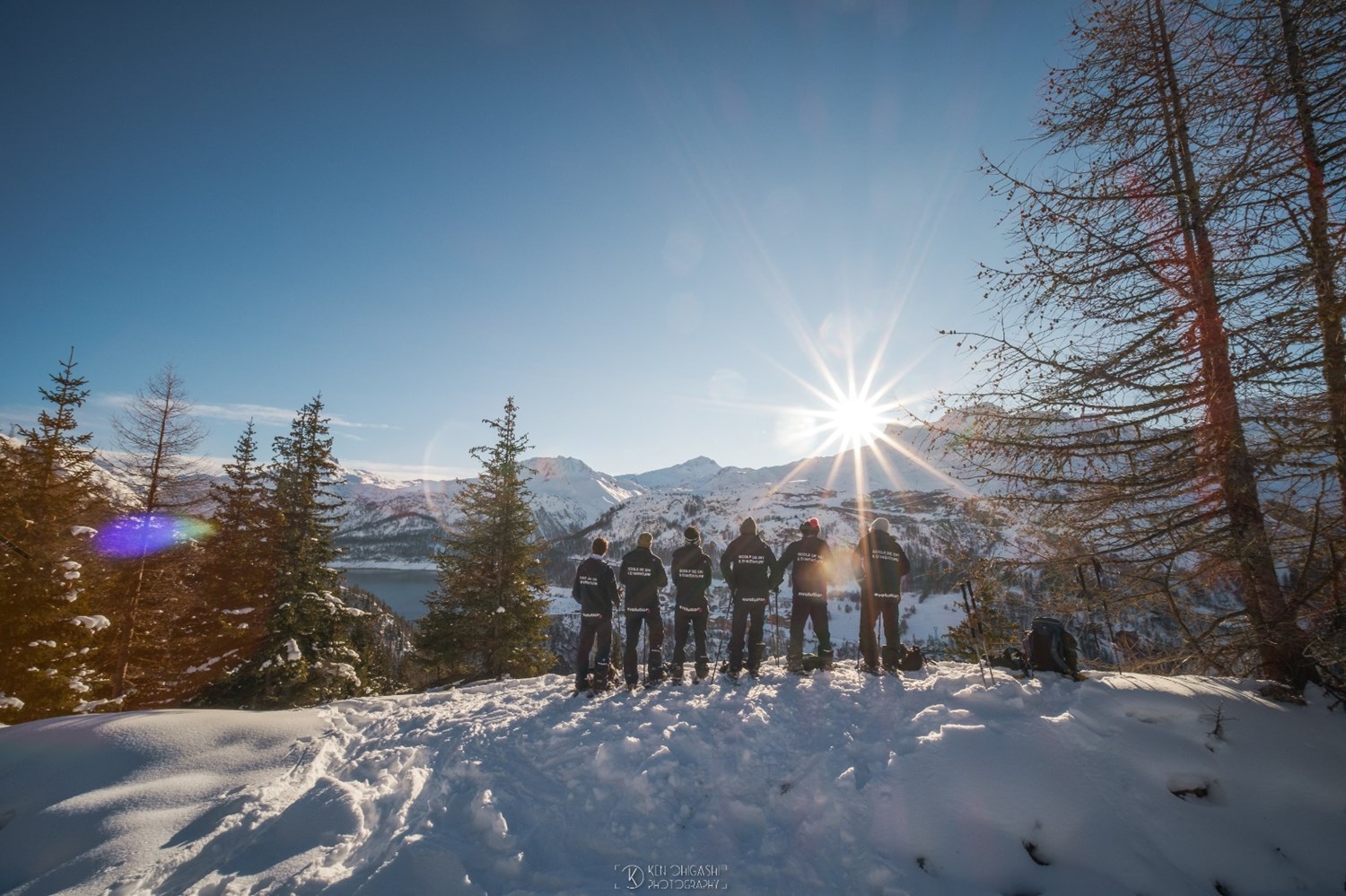 Group Snowshoe Hike with Evolution 2