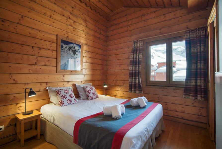 1 double bed (160×200)