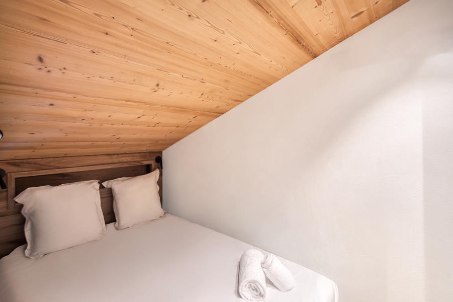 1 double bed (140×200)