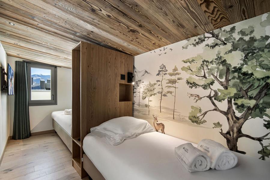 2 single beds