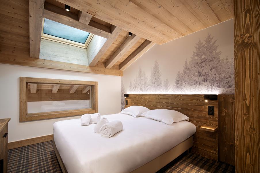 1 lit double (160*200) avec TV 