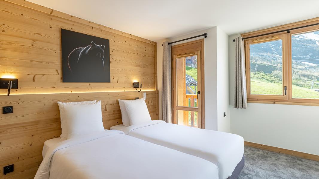 1 double bed (160x200) with TV