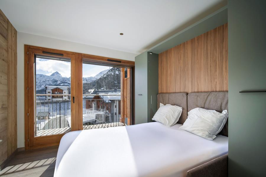 1 lit rabattable dans le séjour en 160*200