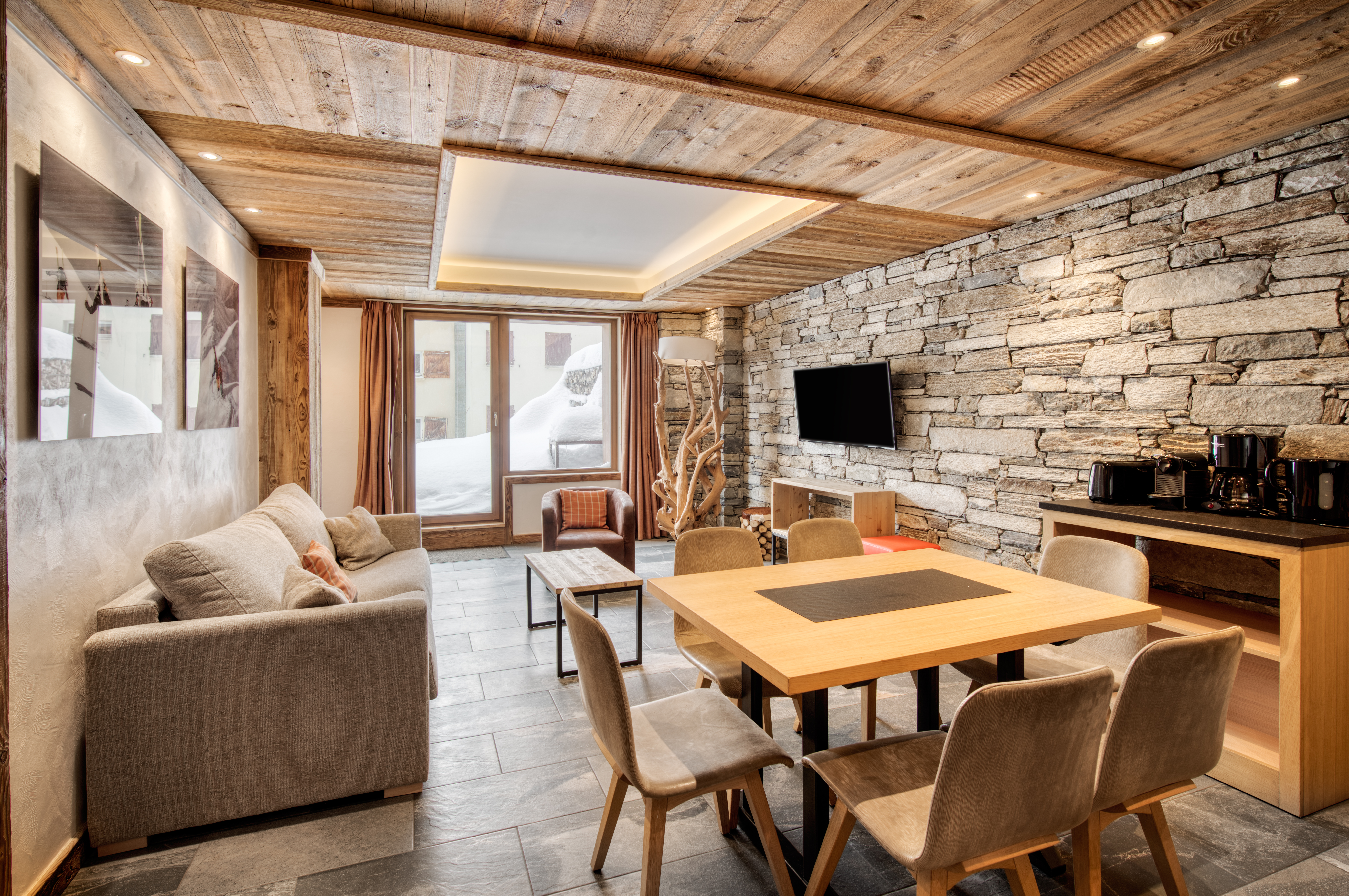 CAP NEIGE 00, TIGNES LE LAC