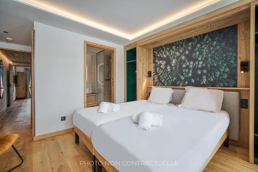 SUPERIOR DUPLEX APARTMENT